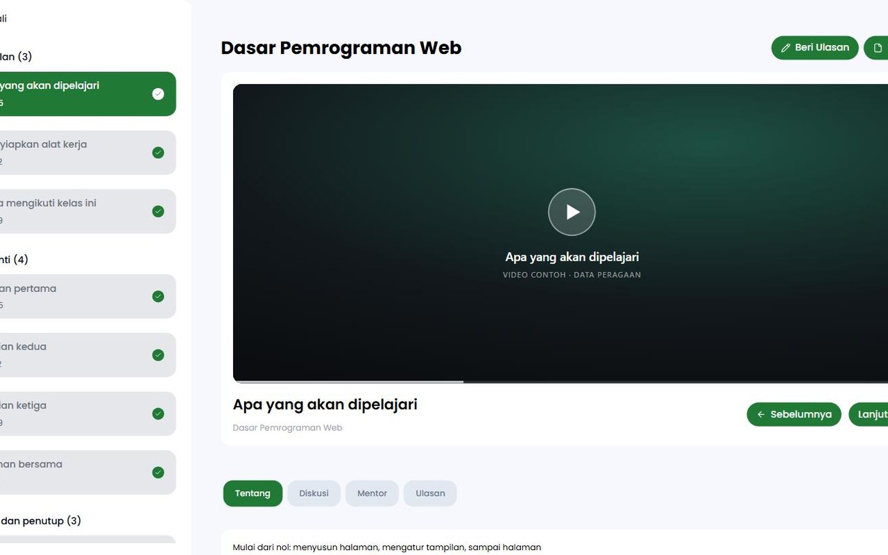 Ruang belajar dengan daftar materi bertanda sudah ditonton di kiri dan pemutar video di kanan